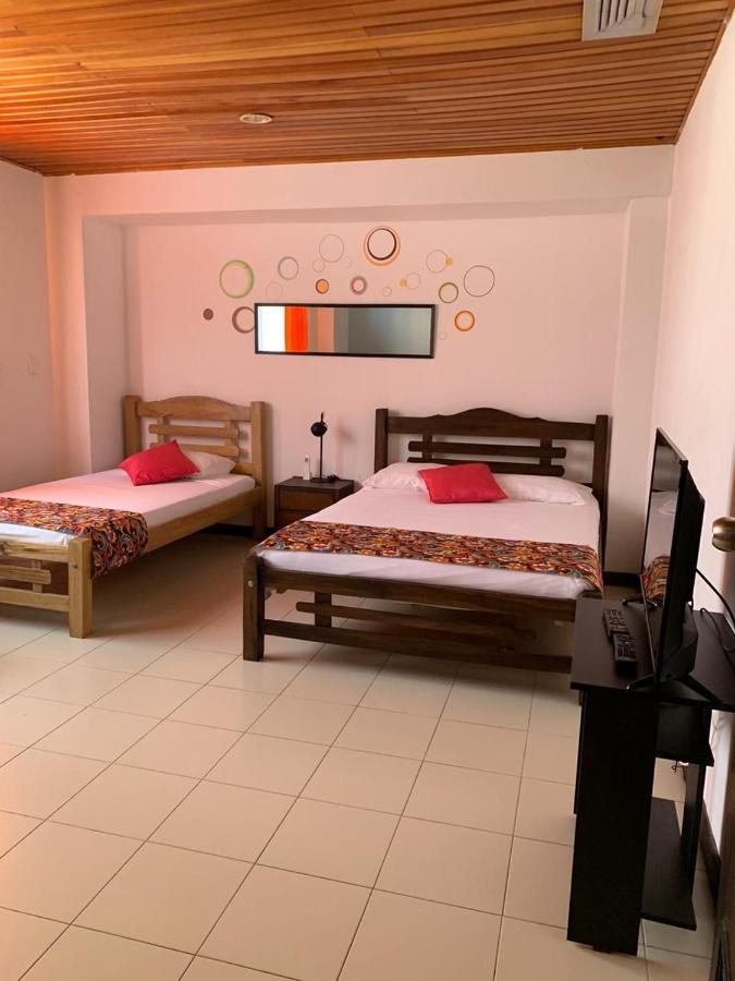 Apartamento Bueno, Bonito Y Barato Cartagena Екстер'єр фото