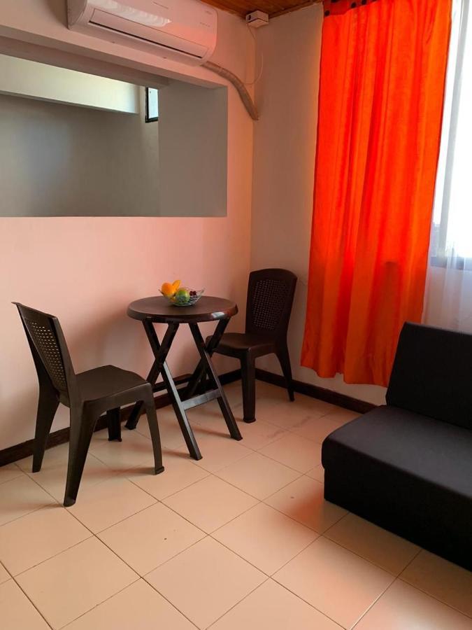Apartamento Bueno, Bonito Y Barato Cartagena Екстер'єр фото