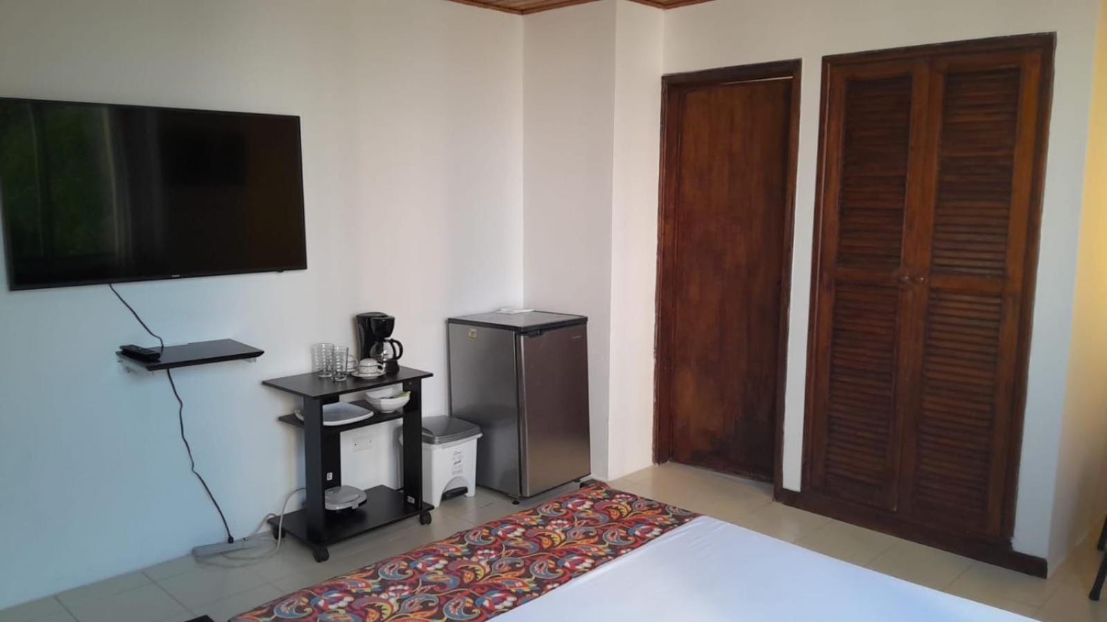 Apartamento Bueno, Bonito Y Barato Cartagena Екстер'єр фото