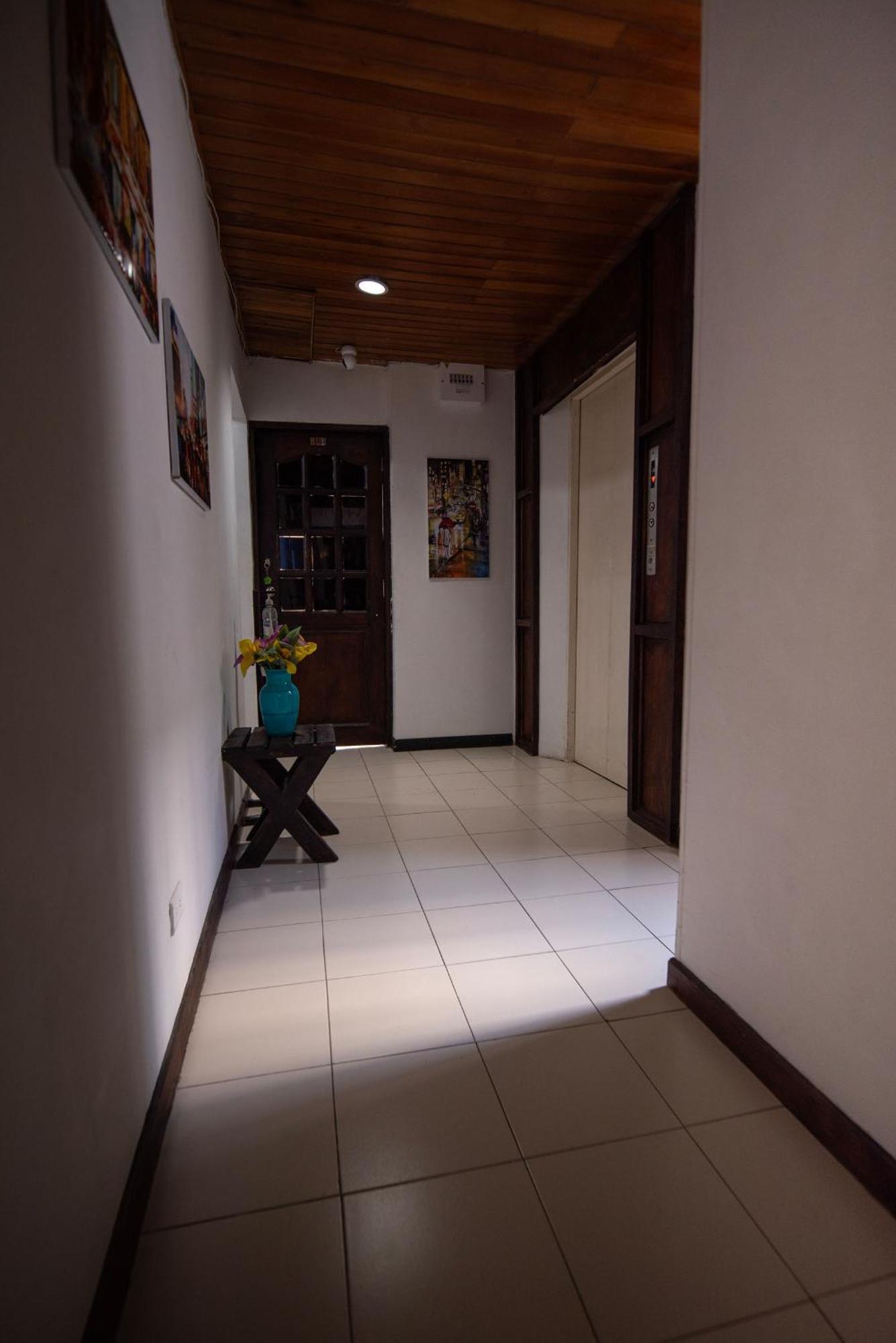 Apartamento Bueno, Bonito Y Barato Cartagena Екстер'єр фото
