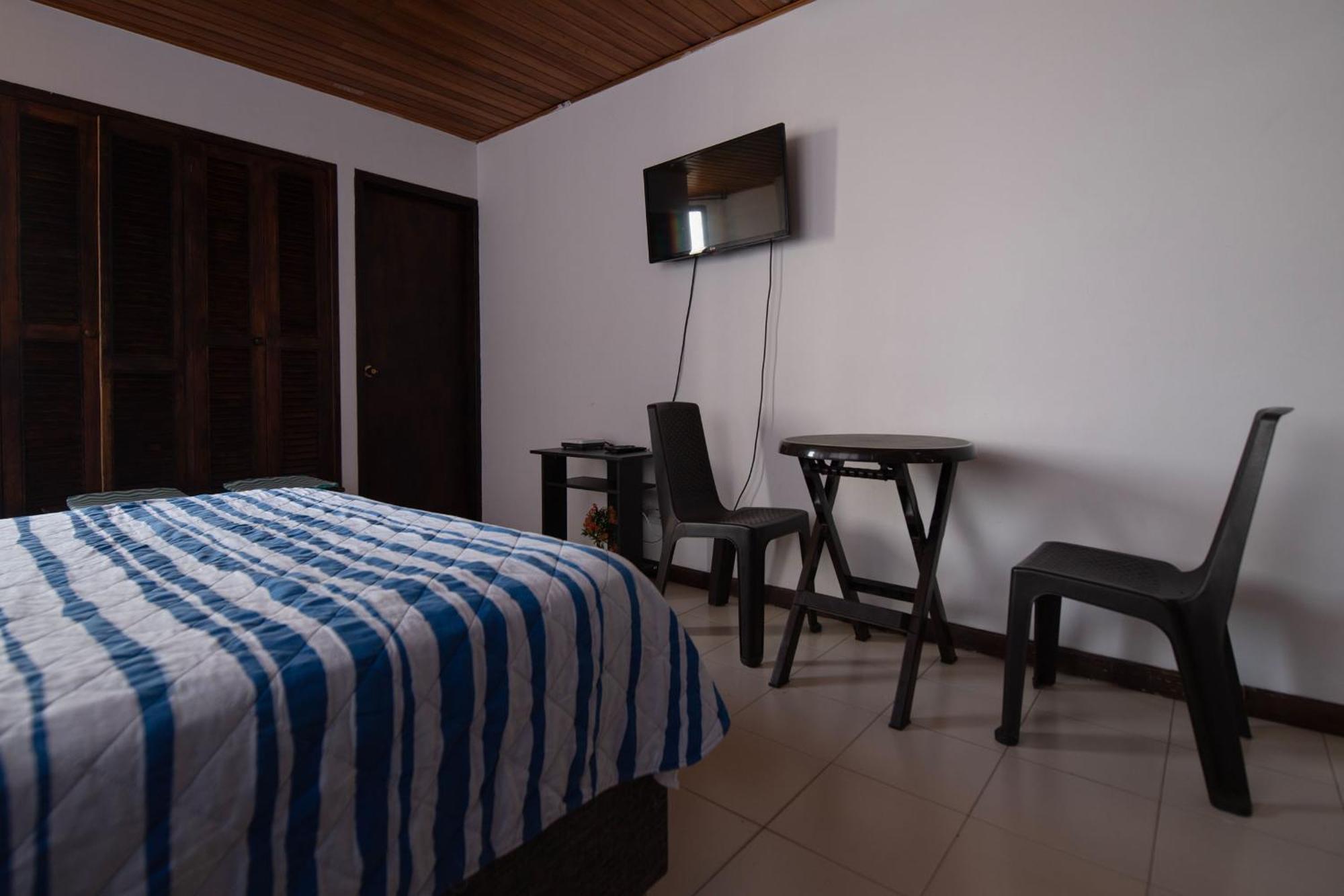 Apartamento Bueno, Bonito Y Barato Cartagena Екстер'єр фото