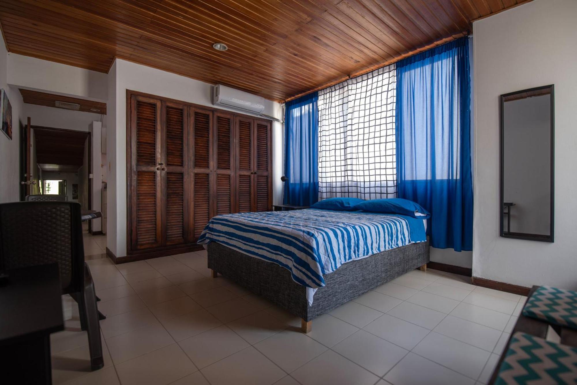 Apartamento Bueno, Bonito Y Barato Cartagena Екстер'єр фото
