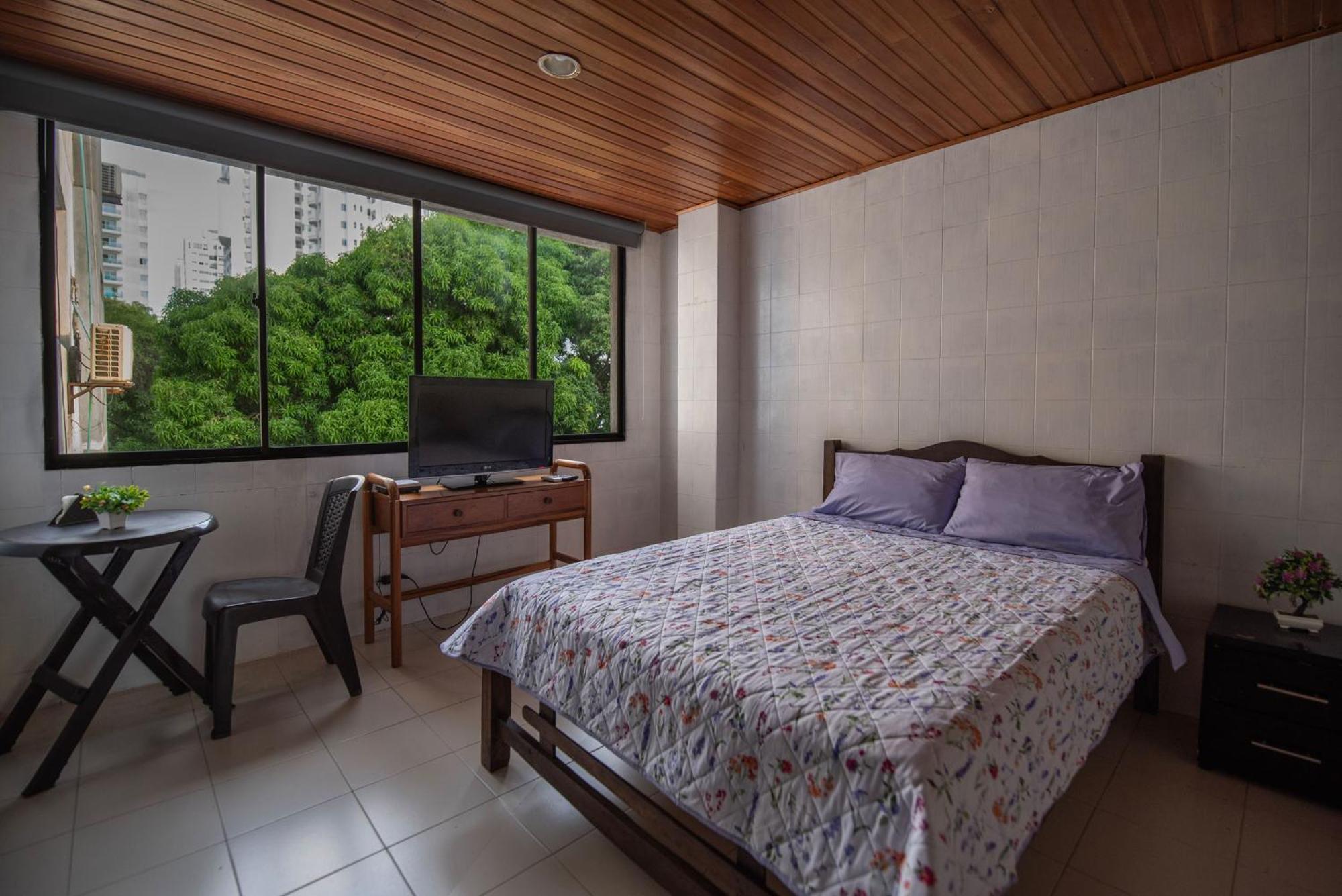 Apartamento Bueno, Bonito Y Barato Cartagena Екстер'єр фото