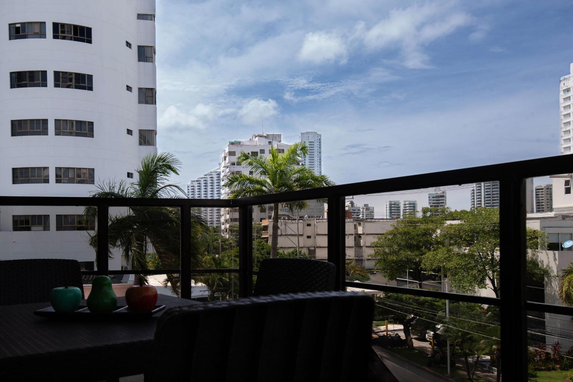 Apartamento Bueno, Bonito Y Barato Cartagena Екстер'єр фото