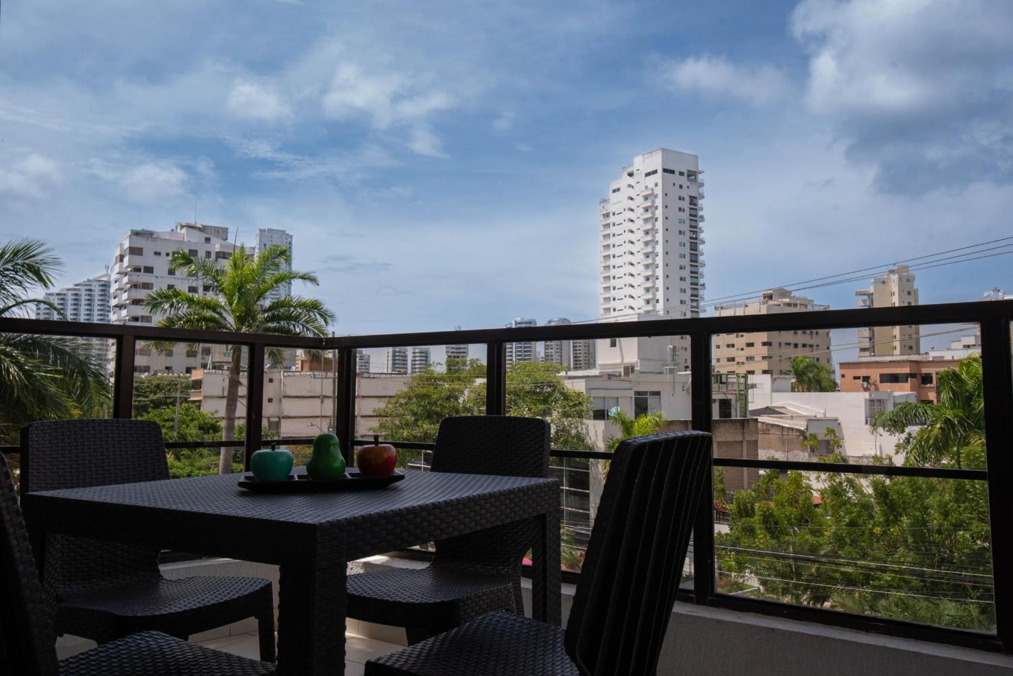 Apartamento Bueno, Bonito Y Barato Cartagena Екстер'єр фото